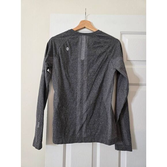 Figs Seamless Long Sleeve T Grey Size L - Picture 9 of 10